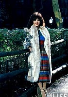 Louise Mandrell